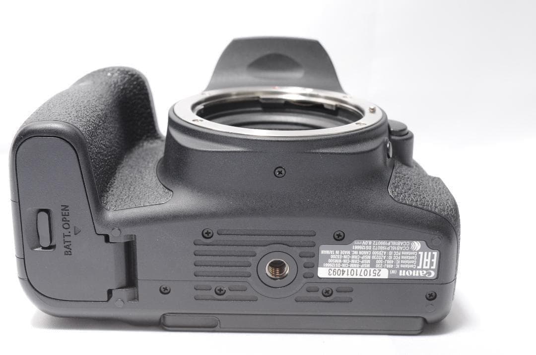 ✨Canon Kiss X9i✨スマホ転送❣️自撮り❣️手振補正❣️高画質❣️美品❣️