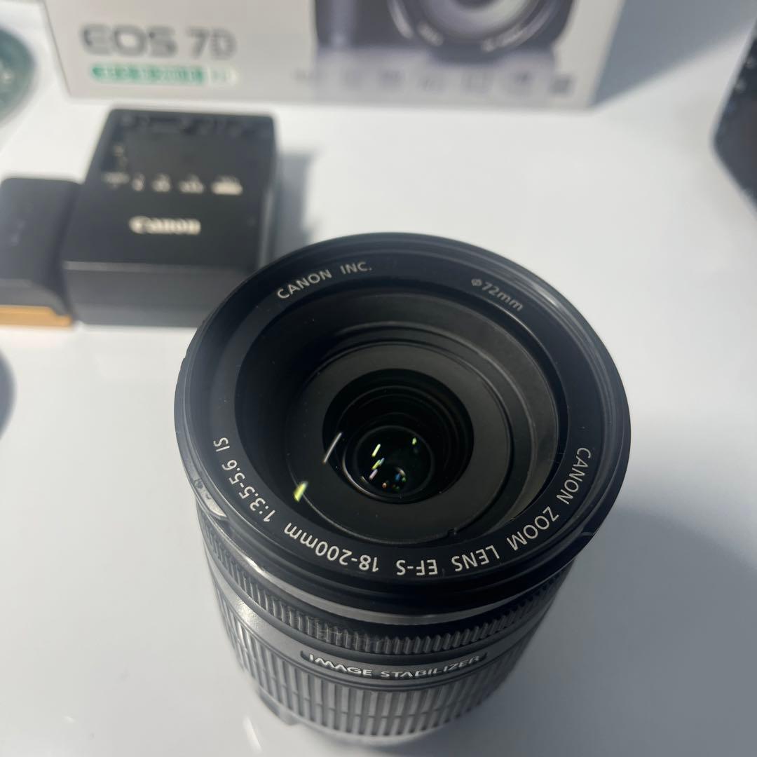 デジタルカメラ Canon EOS 7D EF-S 18-200mm 1:3.5-5.6 IS