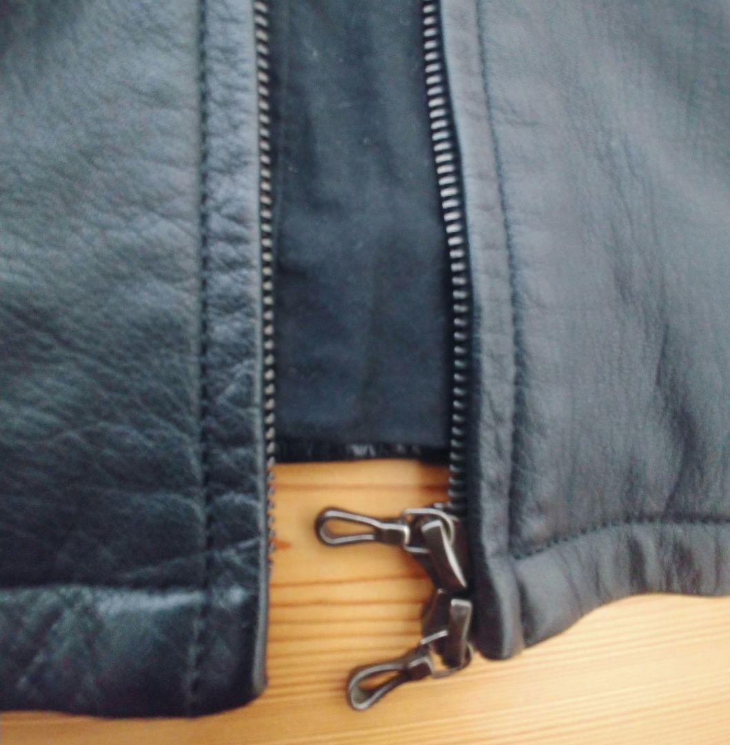 美品　ディアスキン シングルライダースジャケット　ATTACHMENT　鹿革