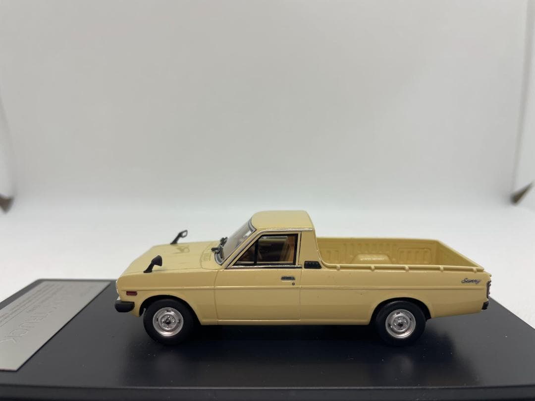 402-604 Hi-Story 1/43 日産 DATSUN SUNNY