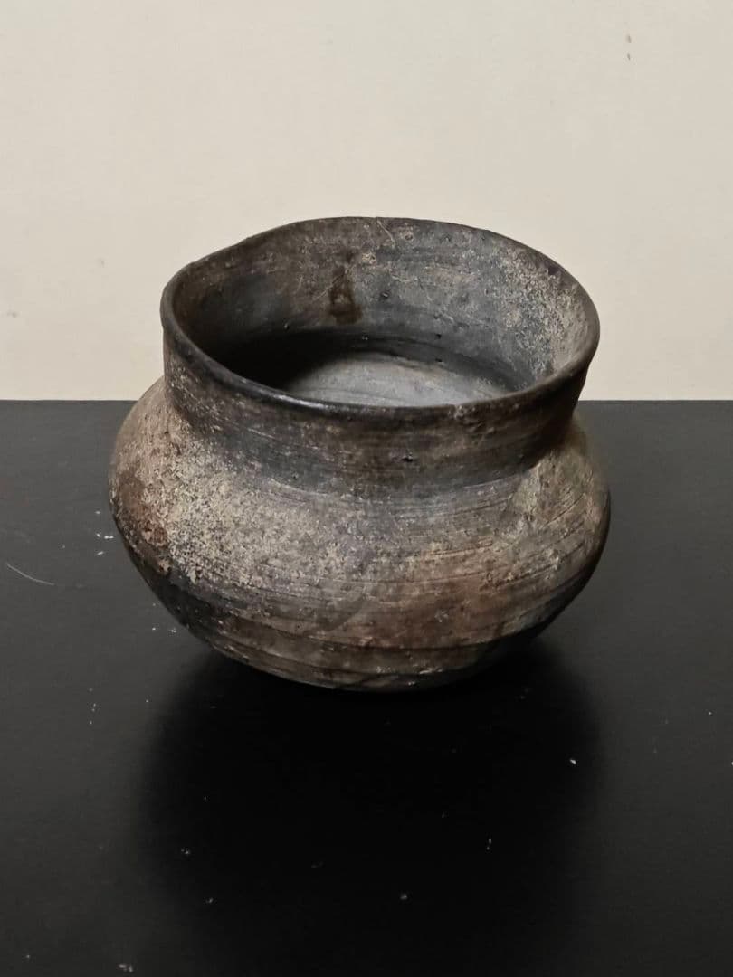 須恵器小壺　古墳時代　塩笥茶碗　考古発掘品　古美術　古代の器　土器　花呼ぶ器