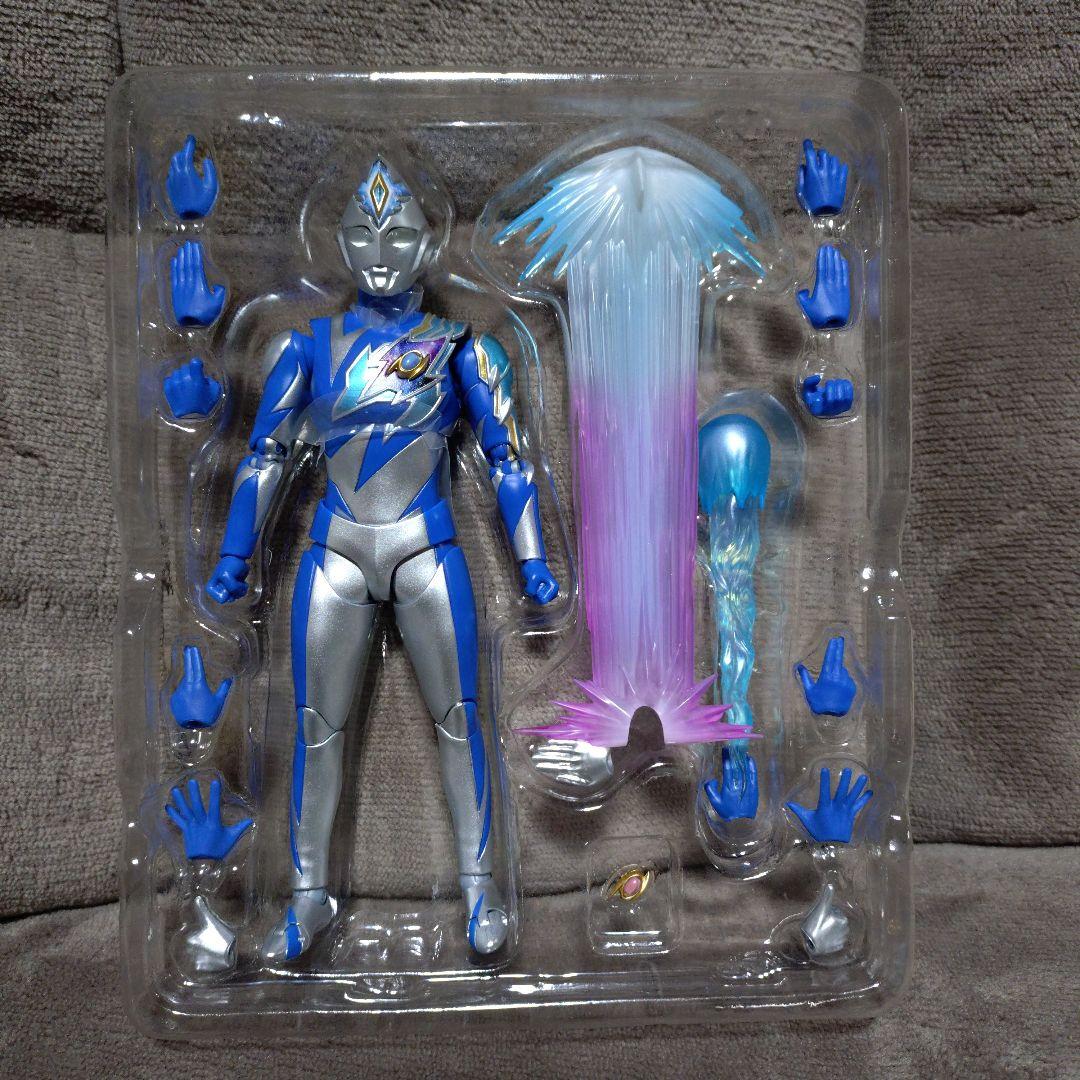 S.H.Figuarts ウルトラマンデッカー ミラクルタイプ
