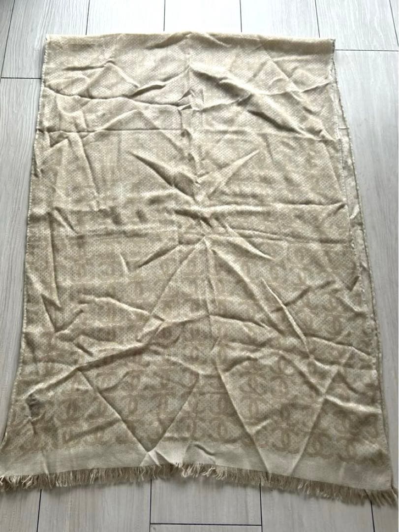 CHANEL ロゴパターン 大盤ストール