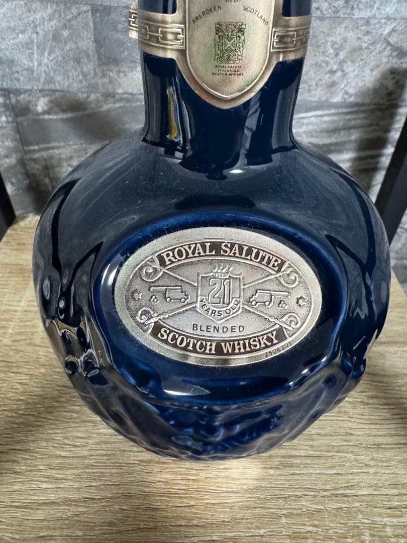  SALUTE 21年　CHIVAS 巾着付き
