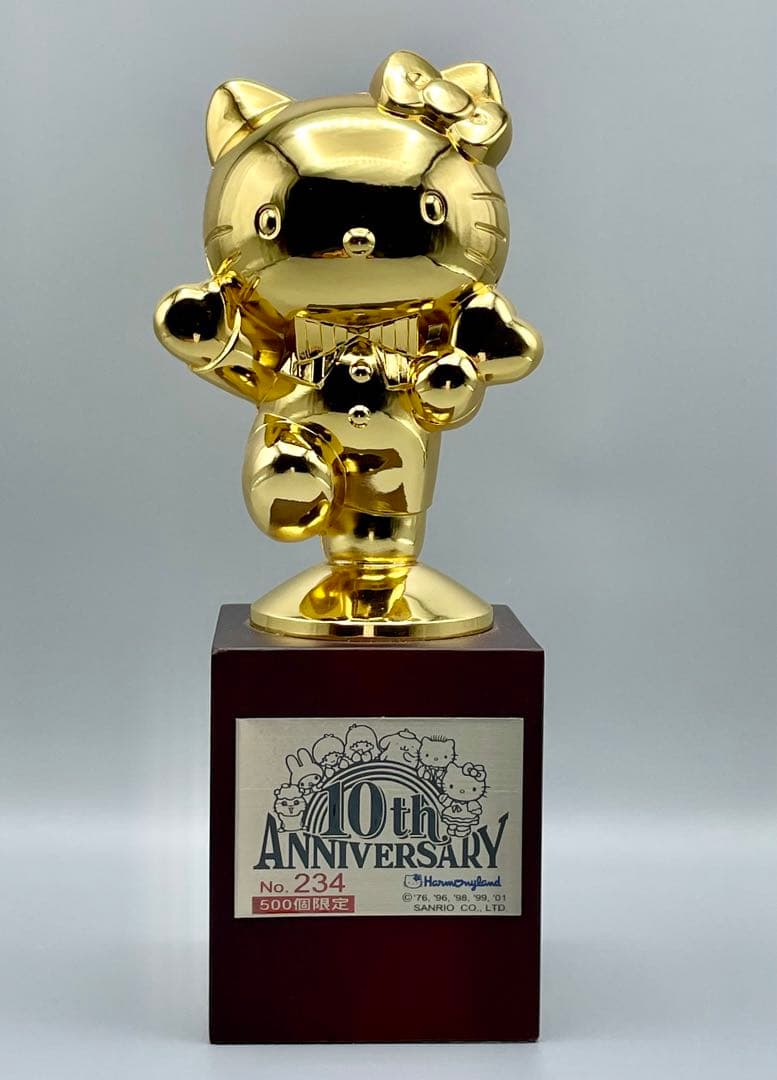 サンリオ ハローキティ 超激レア 10周年 トロフィー