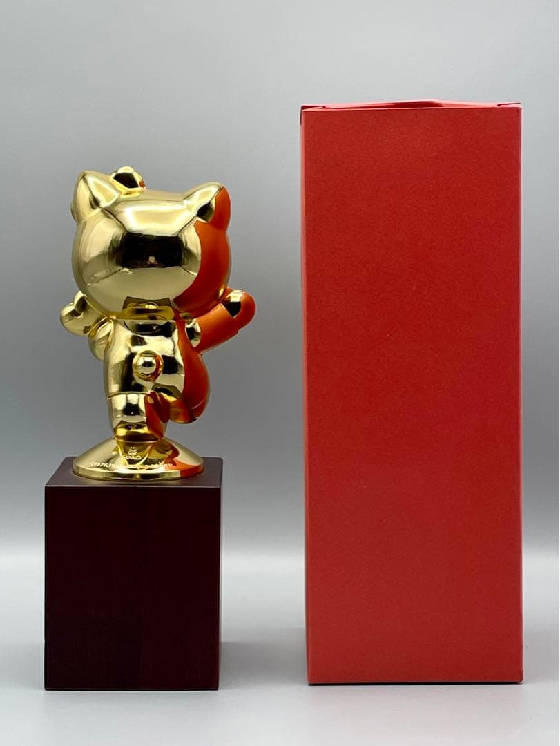 サンリオ ハローキティ 超激レア 10周年 トロフィー