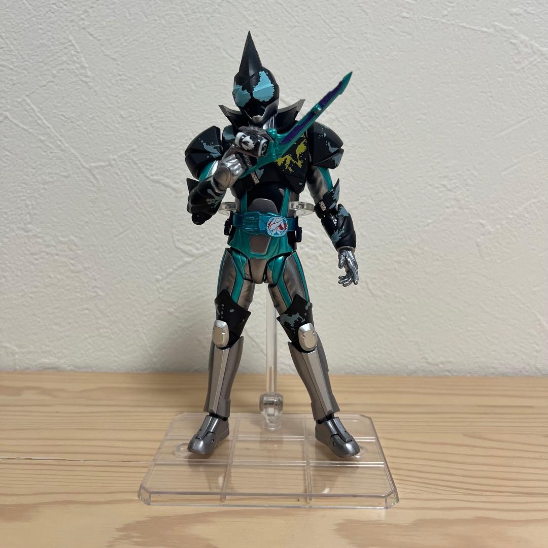s.h.figuarts 仮面ライダーデモンズ、エビル、ジャンヌ　まとめ売り