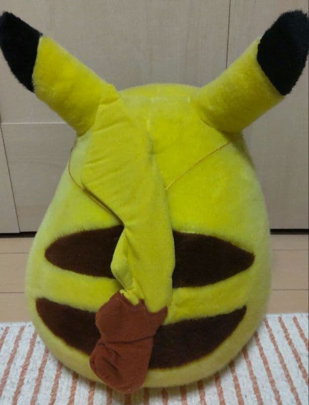 初代等身大ピカチュウ・おしゃべりピカチュウ・マクドナルドピカチュウ　3個セット