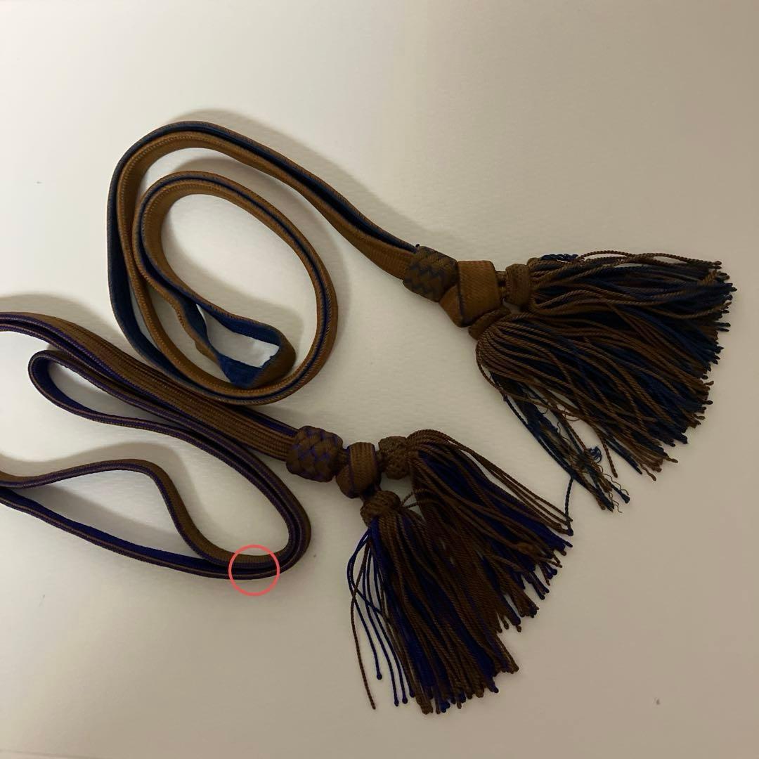 尉官刀緒１点（２点を分けて変更出品　商品は写真下側赤丸印の１点）