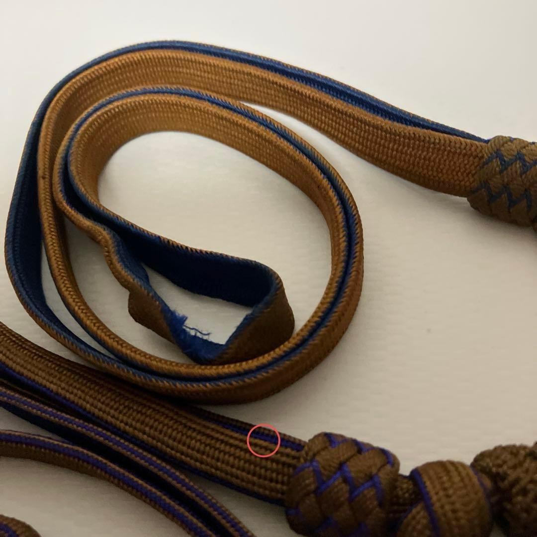 尉官刀緒１点（２点を分けて変更出品　商品は写真下側赤丸印の１点）