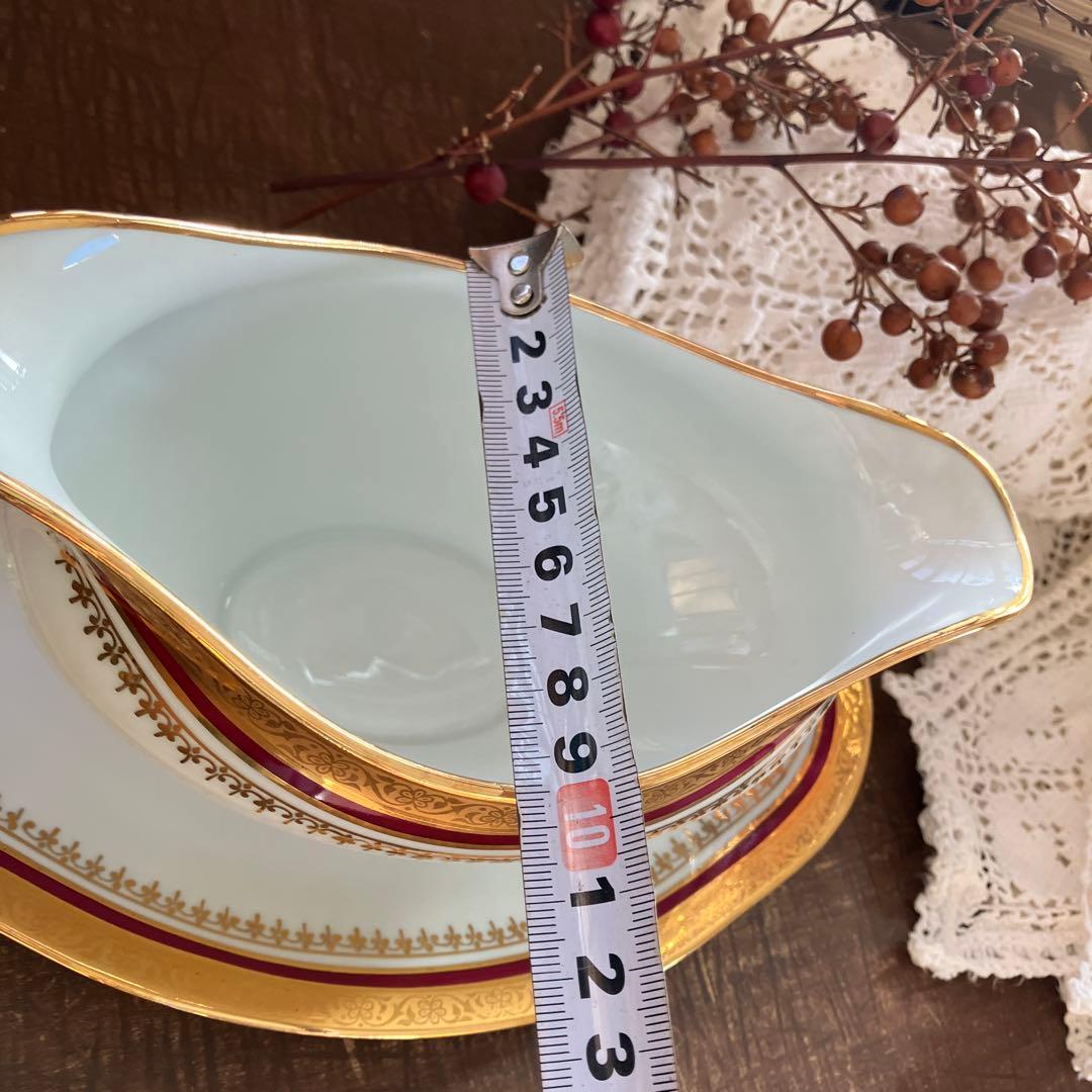 フランスアンティーク Limoges ロカイユスタイル 白磁のソーシエール　金彩