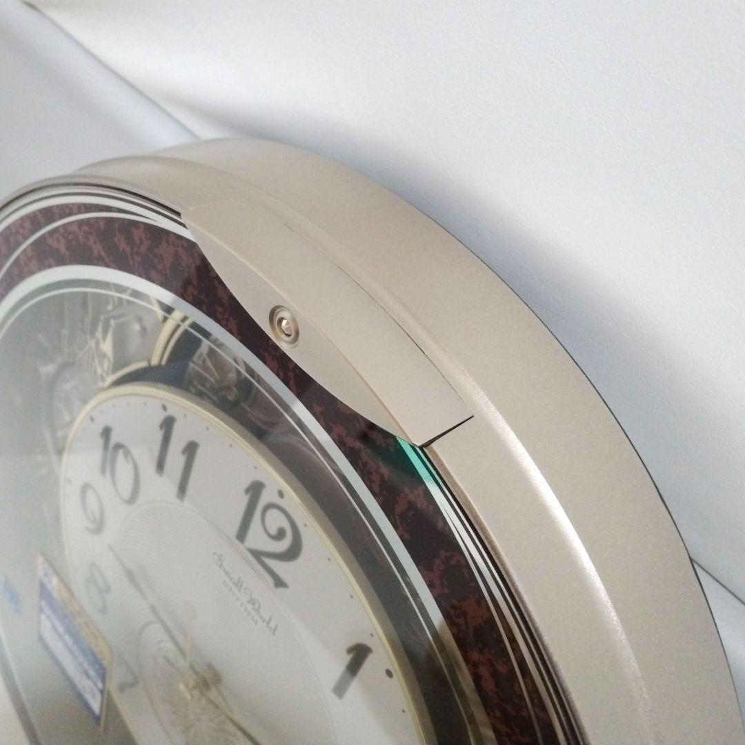 廃盤★ リズム時計 電波からくり時計 スモールワールドノエルN 4MN539RH