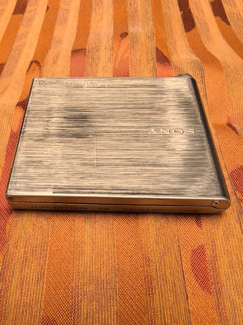 SONY MDウォークマン MZ-E10 ジャンク品①