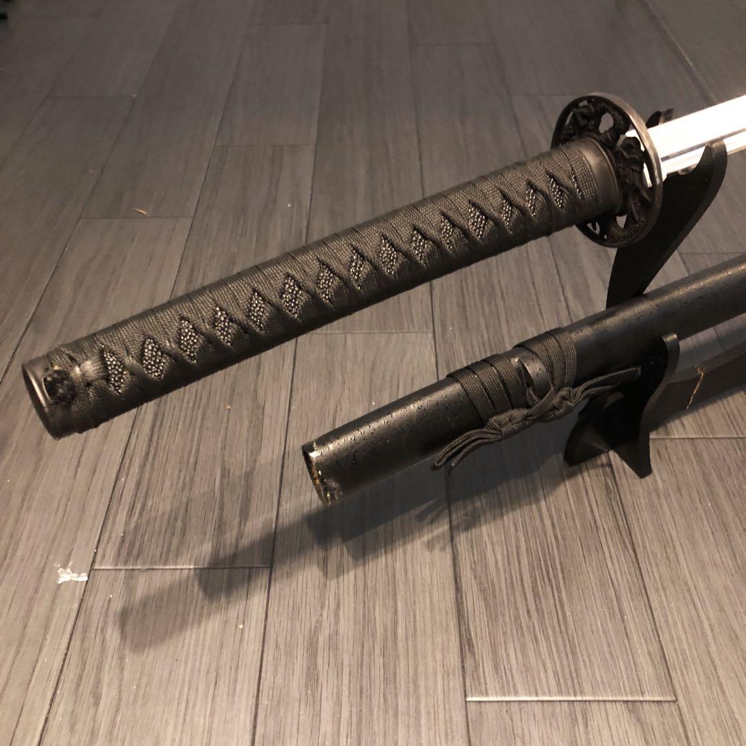 黒　模造刀　樋有刀身　黒拵え　モダン刀