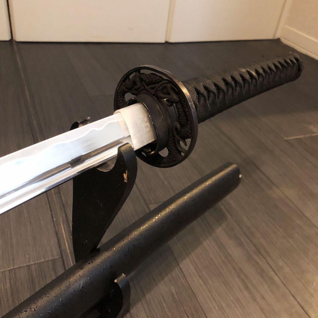 黒　模造刀　樋有刀身　黒拵え　モダン刀