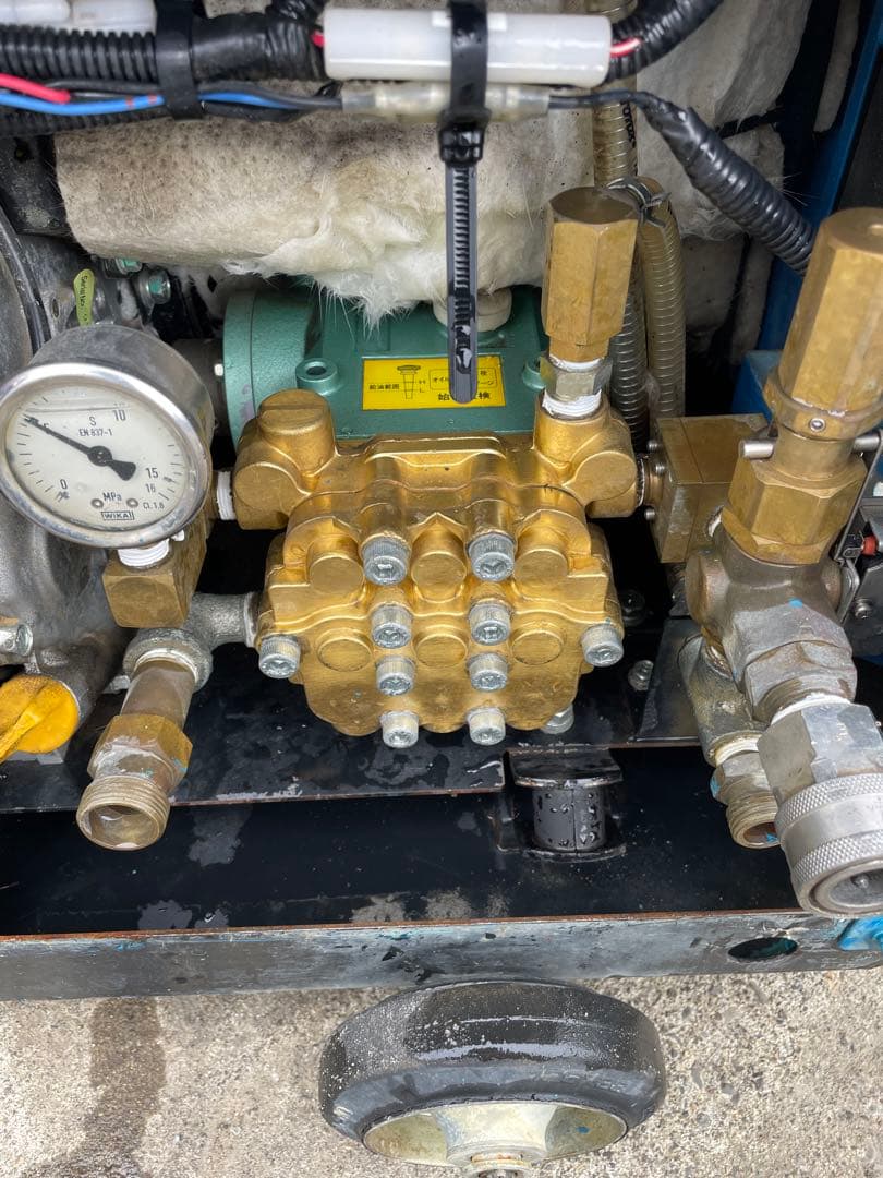 鶴見製作所 ツルミ 高圧洗浄機 エンジンシリーズ(防音タイプ) HPJ-5ESM