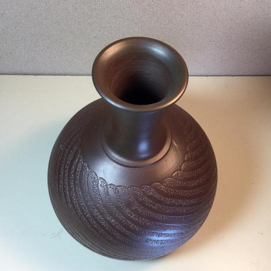 陶芸　手作り陶器　壷　線文