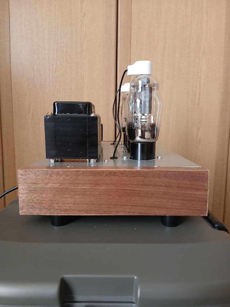 真空管アンプ シルバー 4本真空管搭載