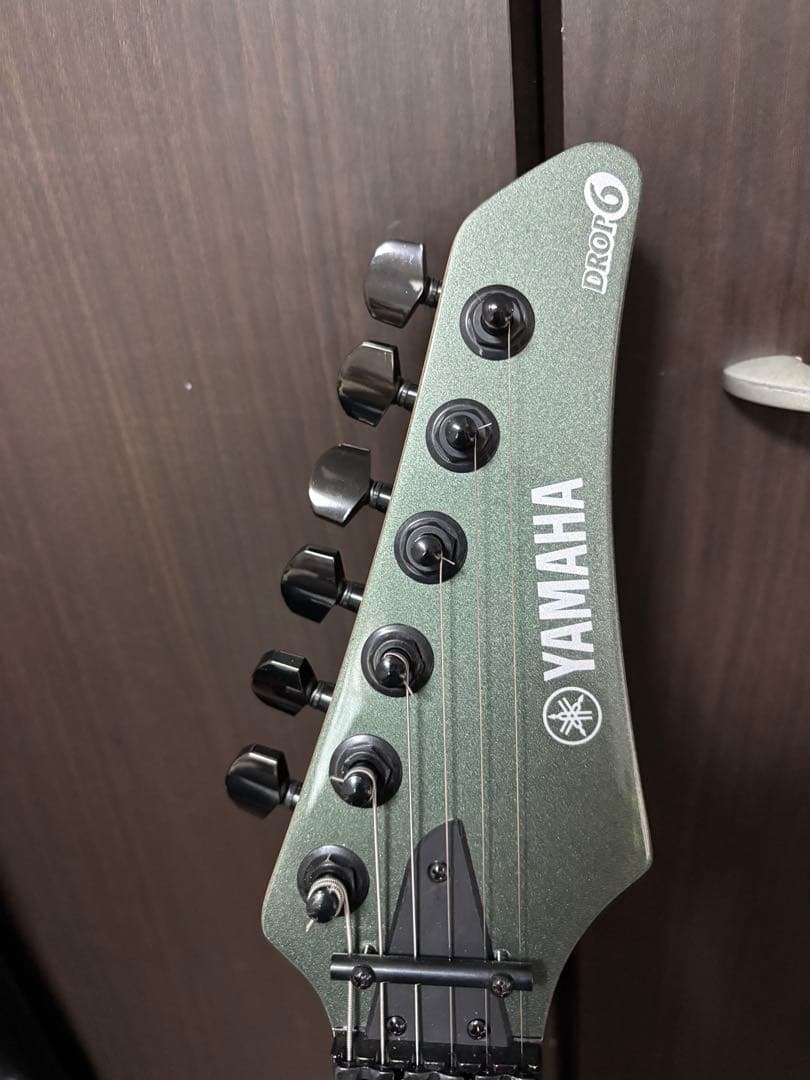 YAMAHA RGX-420S-DS ￼Drop 6