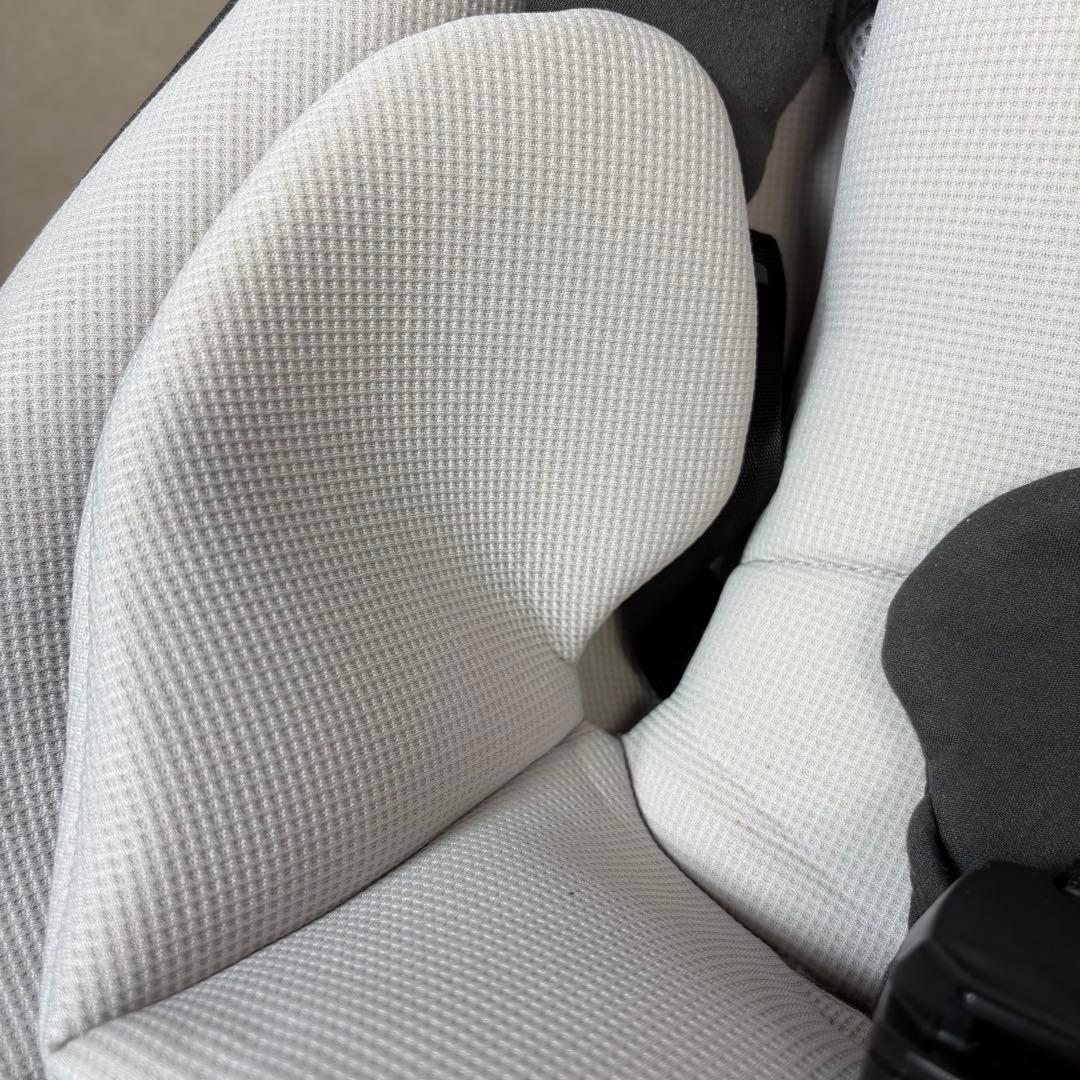 Combi クルムーヴスマート simplight チャイルドシート コンビ