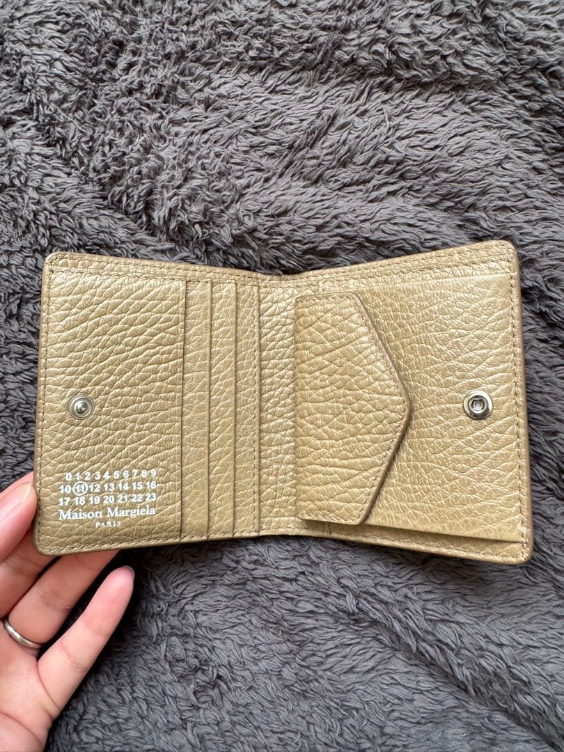 メゾンマルジェラ　二つ折り財布　折財布