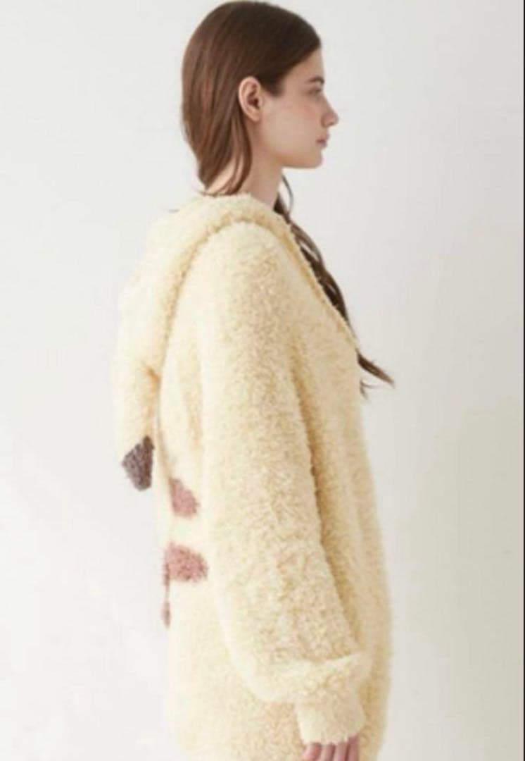 ジェラートピケ ポケモン　ピカチュウ フーディ&レッグウォーマーレギンスセット