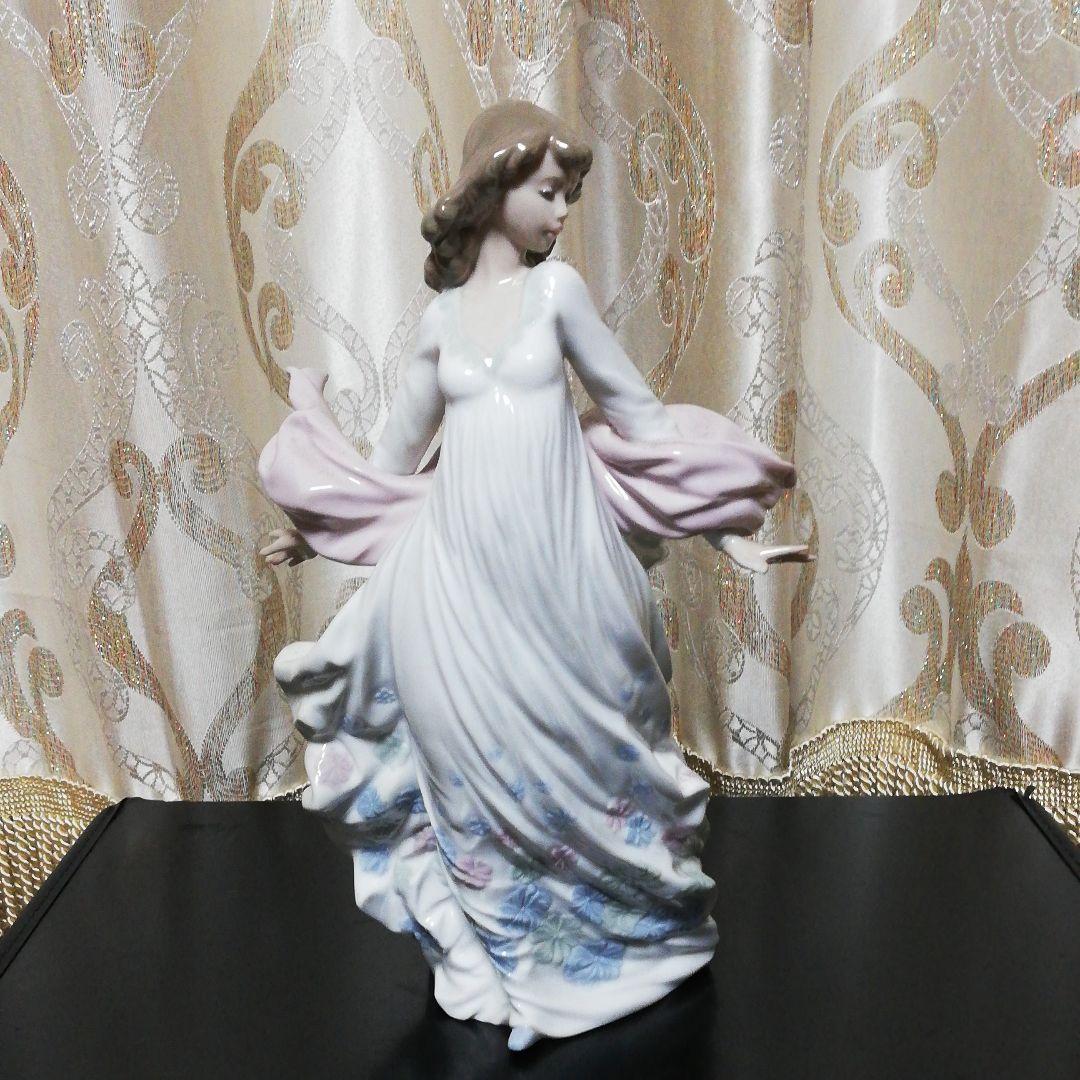 LIADRO ダンス女優