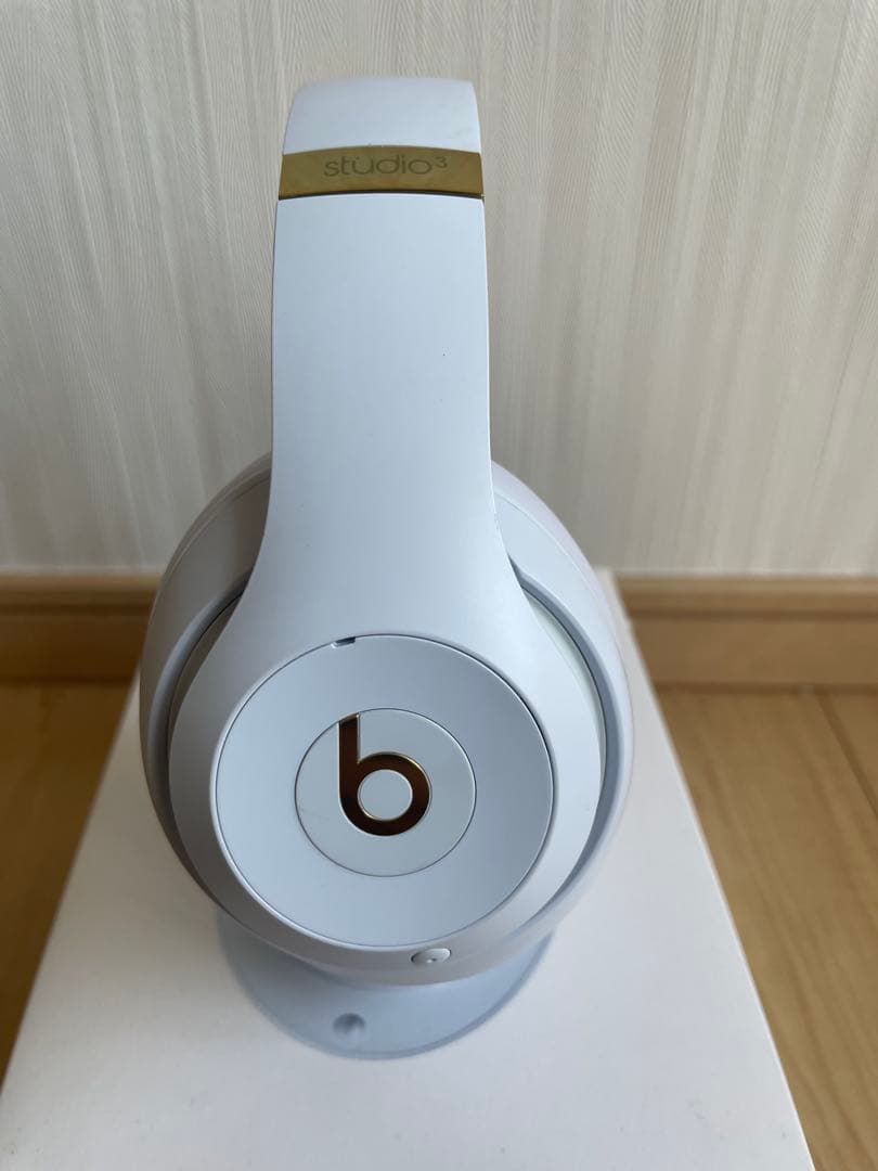 Beats Studio3 Wireless ホワイト