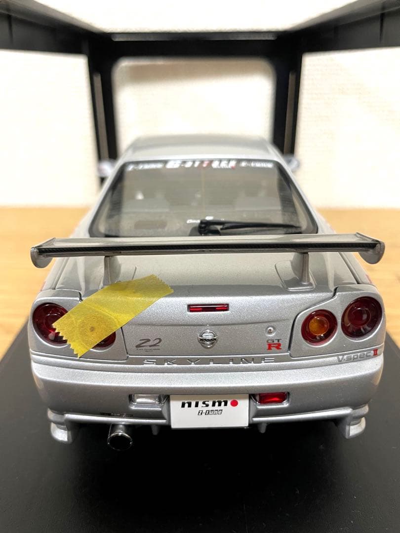 美品 AUTOart スカイライン GTR R34 Z-TUNE 1/18