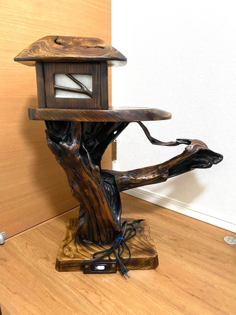 高級木製 燈籠 玉杢 木製燈籠 電球動作確認済み