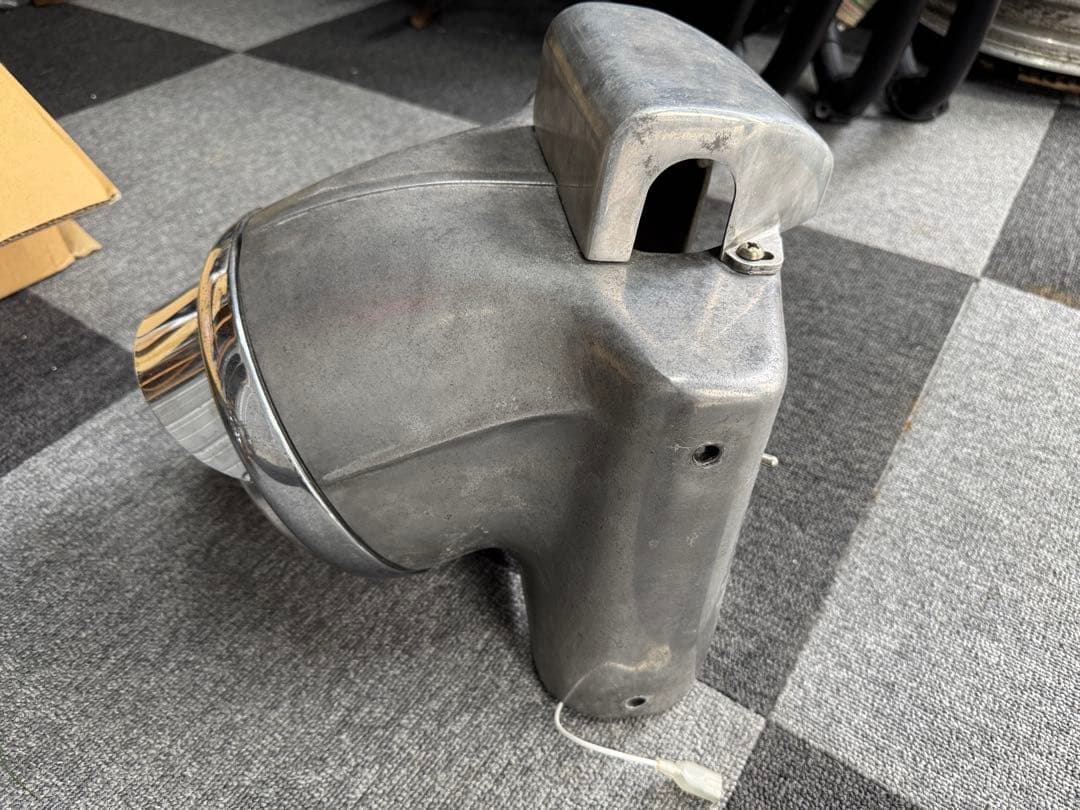 ハーレー　純正ナセル　FLH80 バイザー付き　67854-60