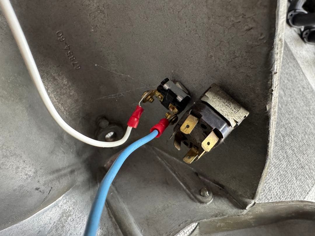 ハーレー　純正ナセル　FLH80 バイザー付き　67854-60