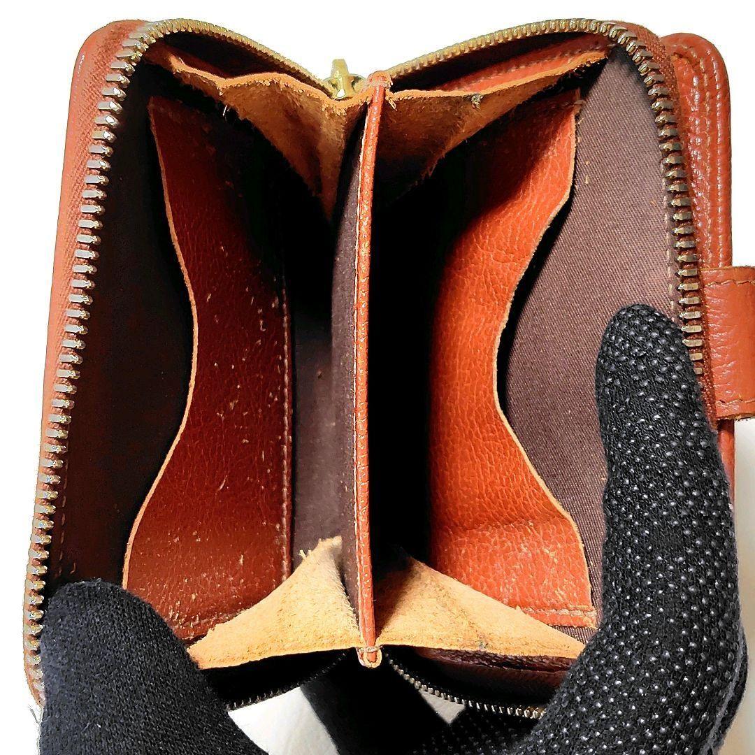 イルビゾンテ　折り財布　ブラウン　レザー　ラウンドファスナー　型押し　金ボタン