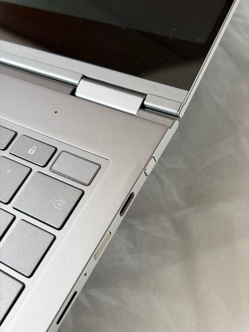 Chromebook本体 Samsung Galaxy Chromebook OLED 4K