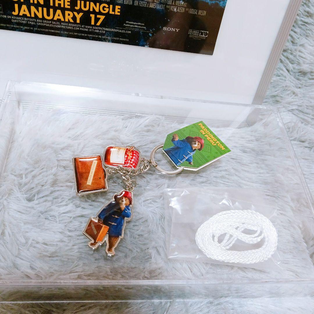 ✨海外限定✨パディントン 両面A3パネル付 ポスター2枚 AMCキーホルダー