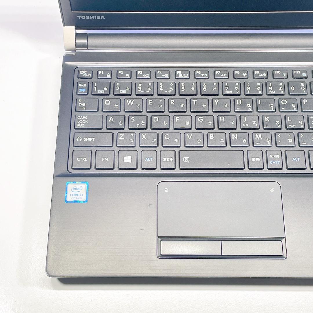 すぐ使える！小型軽量✨Windows11✨快適SSD✨東芝カメラ付ノートパソコン