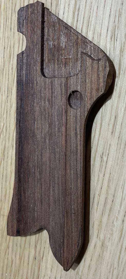 タナカワークス　ルガー　P08 4インチ　ガスブローバック　木製グリップ装着