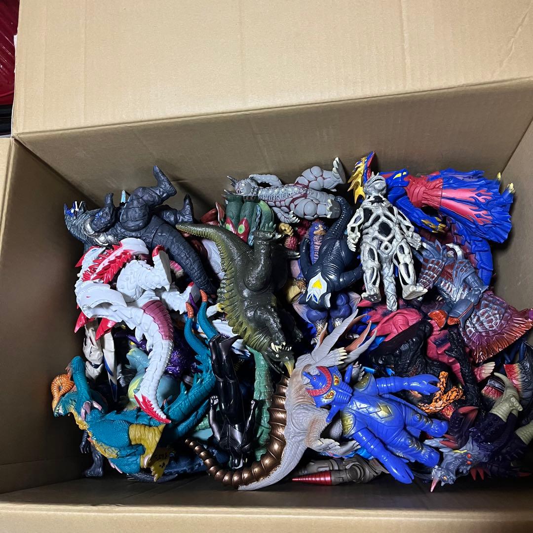ウルトラ怪獣　超まとめ売り　120体＋色々+2体追加