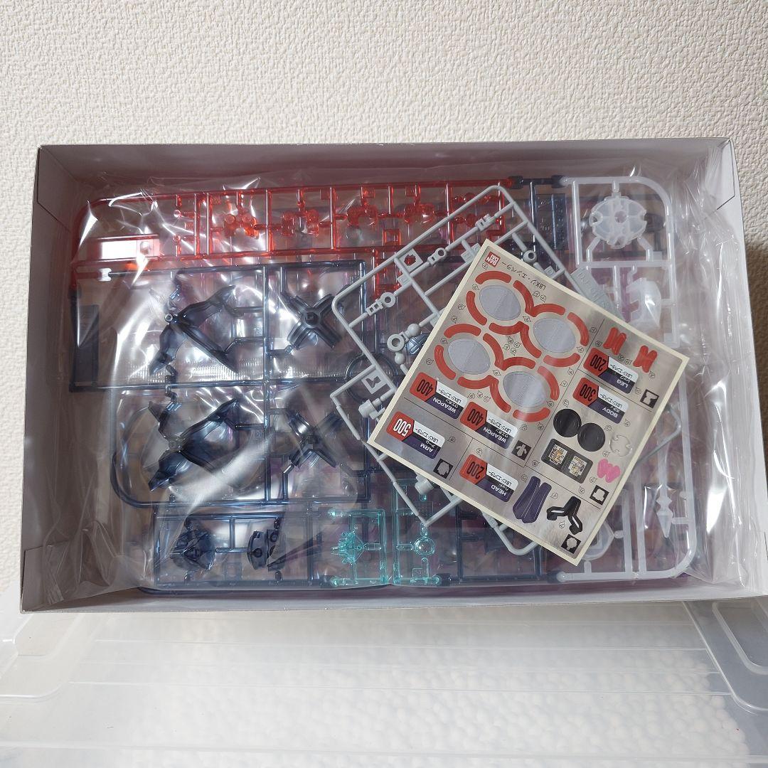 ​【お年玉価格】10%引！新品 ダンボール戦機 アキレス vs ジ・エンペラー