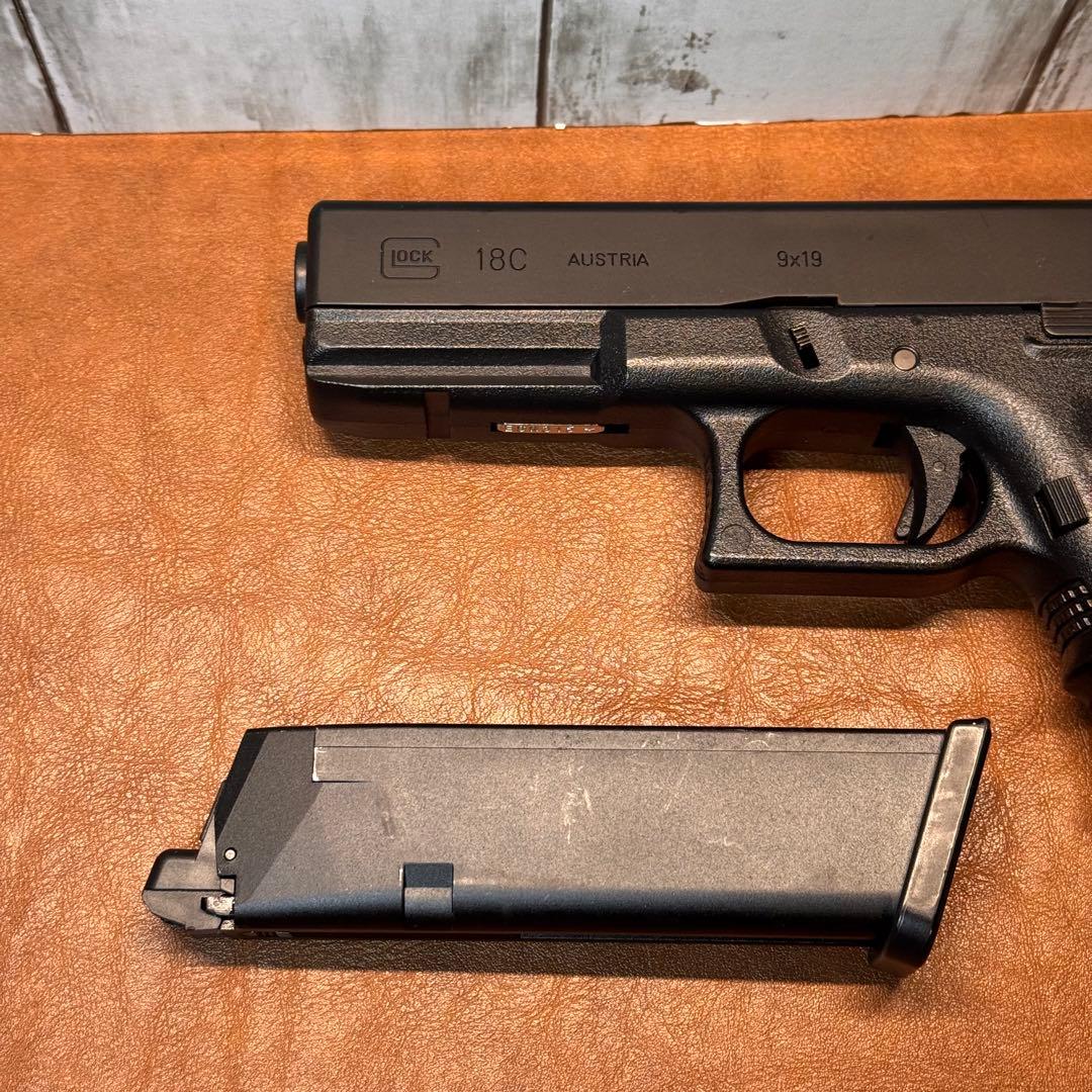 東京マルイ　グロック18C　ガスブローバック　フルオート