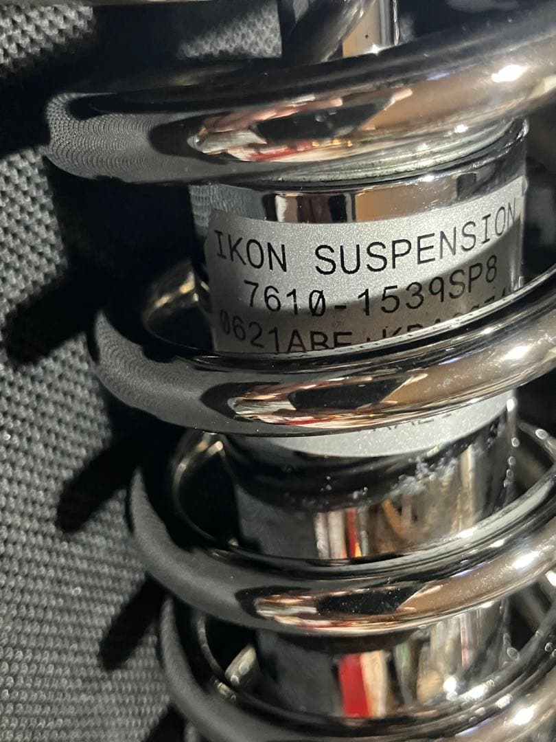IKON サスペンション 7610-1539SP8 ハーレー