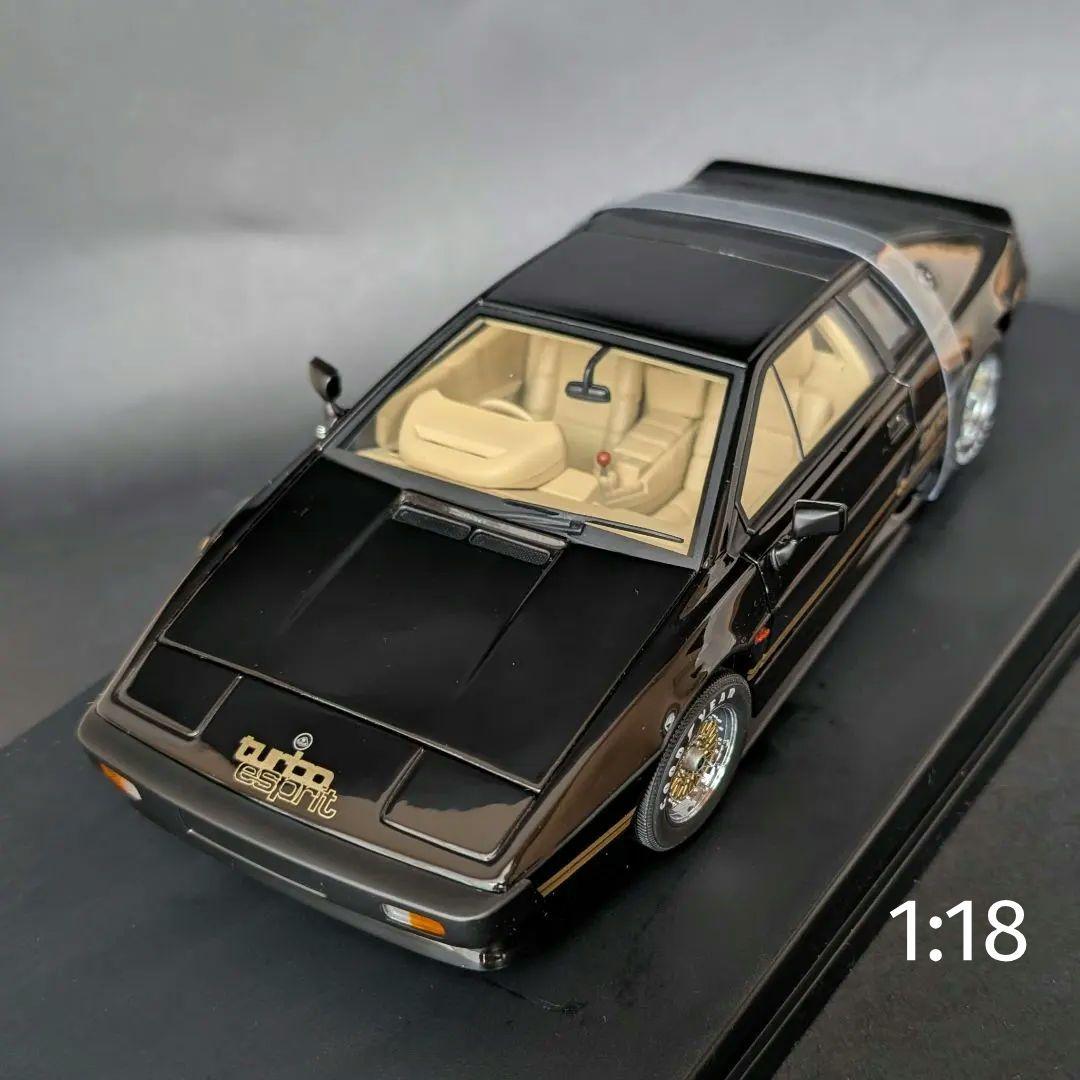 オートアート 1/18 LOTUS ESPRIT TURBO