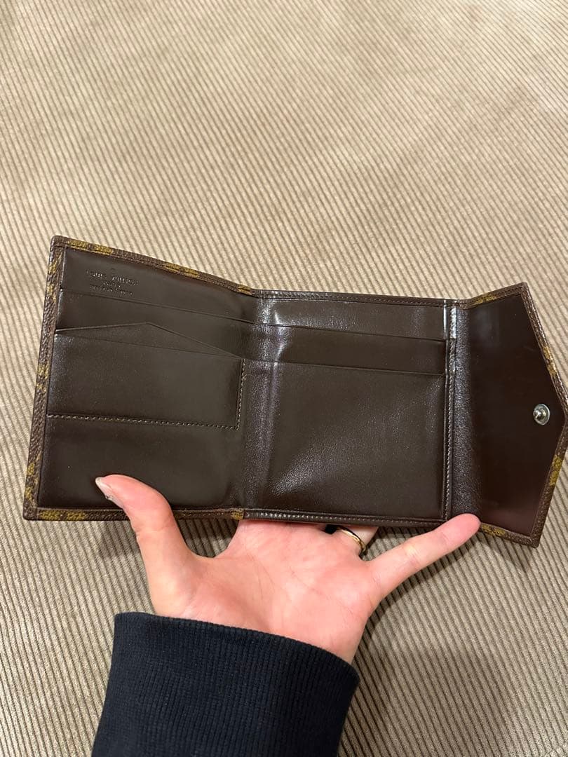 ルイヴィトン　財布