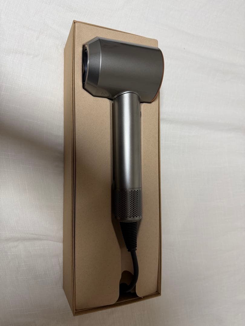【ほぼ新品】Dyson HD08 ダイソン ドライヤー (1/11購入)