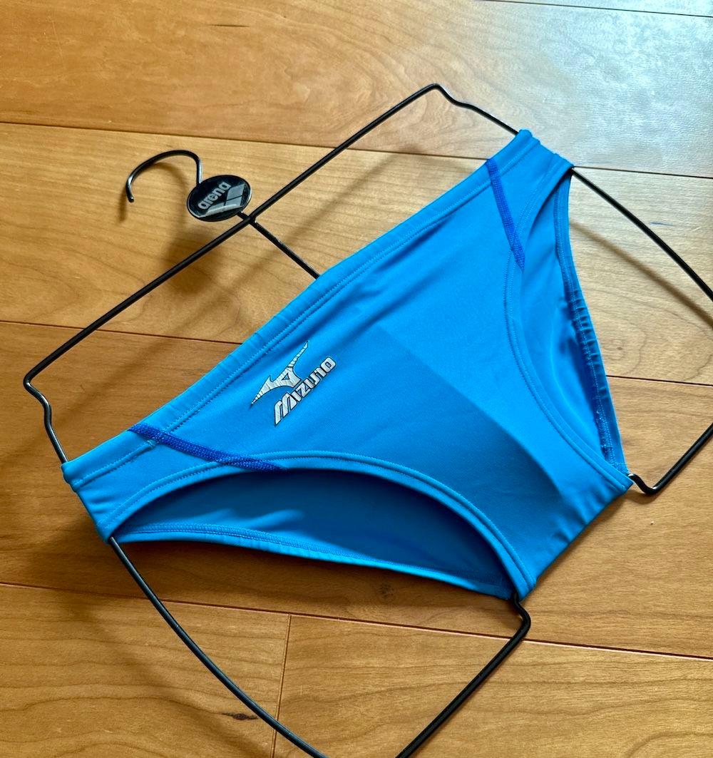 MIZUNO 初期マイティライン　Mサイズ　ターコイズブルー 　競泳水着　競パン