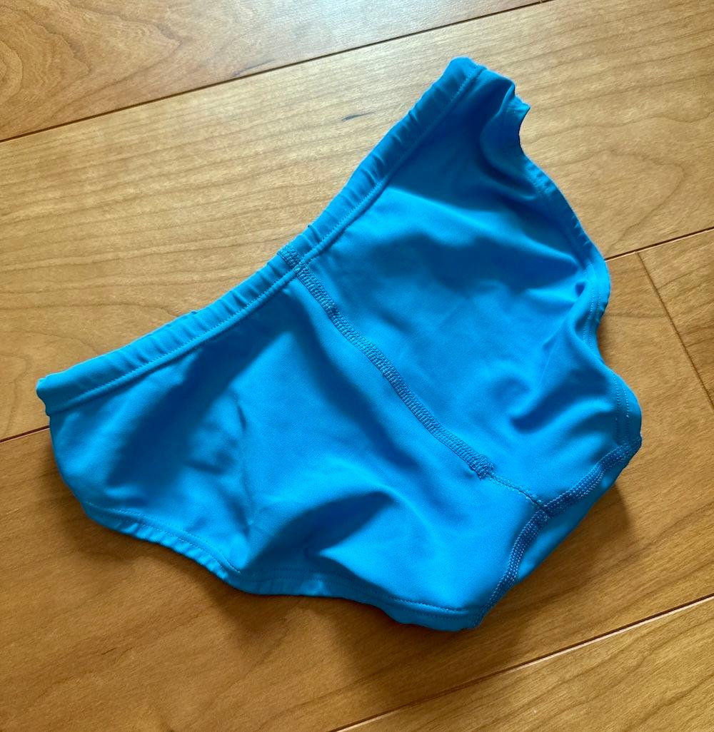 MIZUNO 初期マイティライン　Mサイズ　ターコイズブルー 　競泳水着　競パン