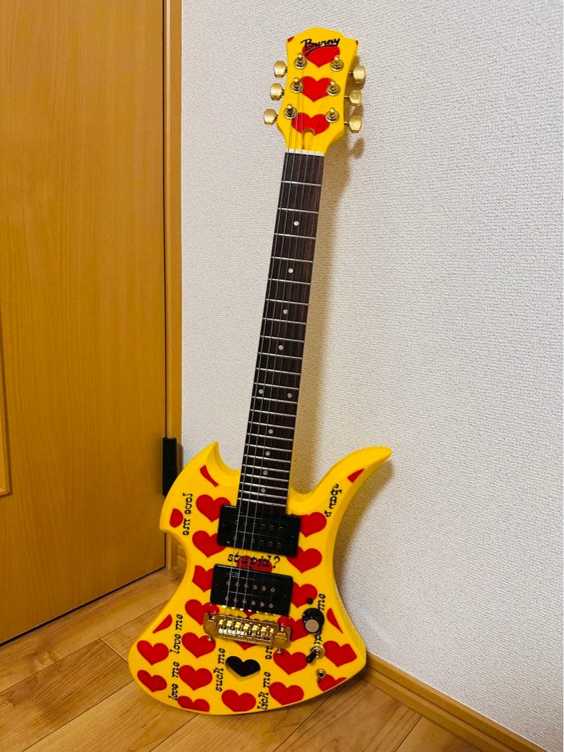 超レア極美品✨Burny MG-Jr.モッキンバード HIDE イエローハート