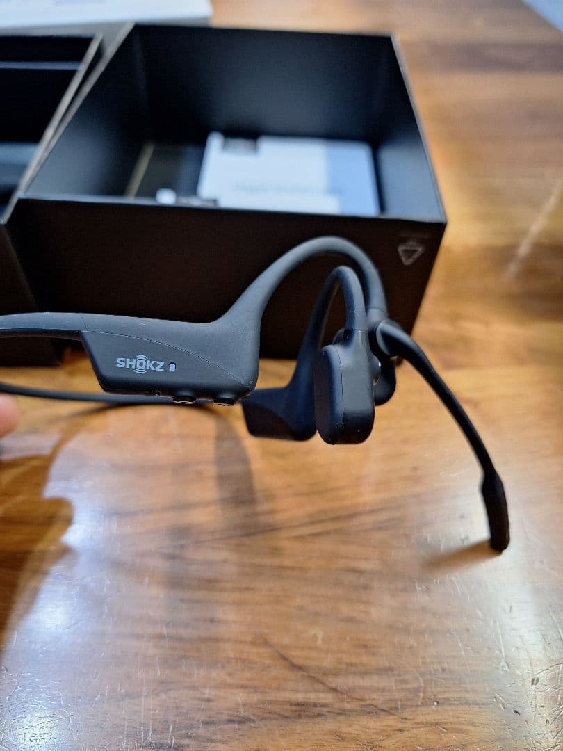 ヘッドホン Shokz OpenComm2