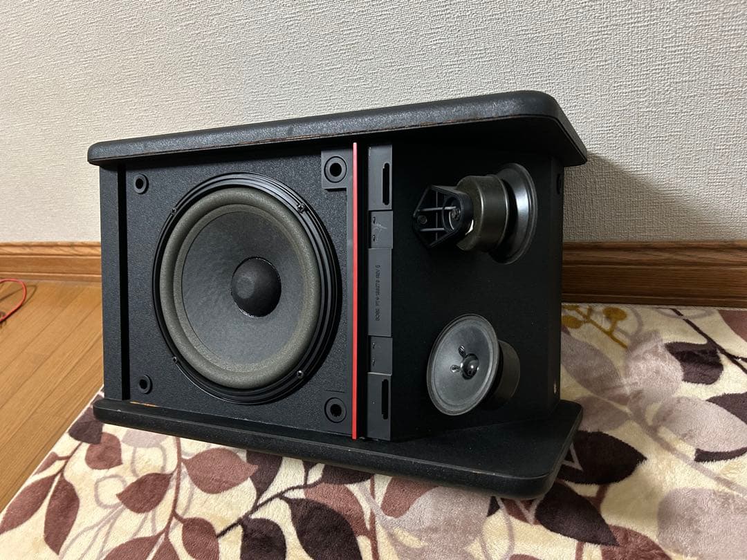 BOSE 301-AV MONITOR　スピーカー　ペアセット