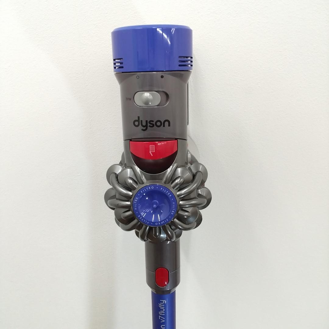 若《KKOFE》Dyson V7 コードレス掃除機　ジャンク品